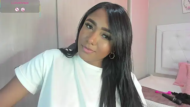 Snapshot of nicole__parker1 chatting on February 2026 06:34:02 PM nicole parker1 online show from February 2026 06:34:02 PM