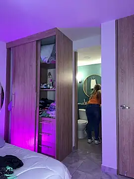 Issabela G1 online show from December 2024 06:44:01 AM