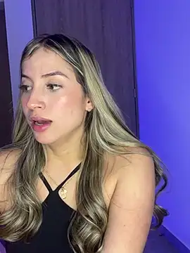 Issabela G1 online show from March 2025 07:38:02 AM