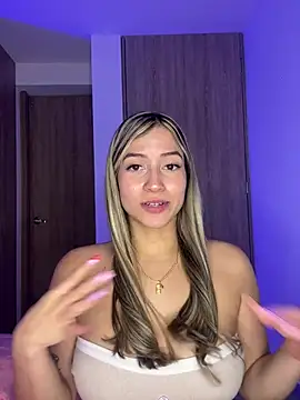 Issabela G1 online show from March 2025 02:04:02 AM