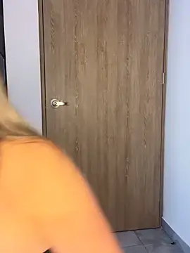 Issabela G1 online show from March 2025 04:51:02 AM