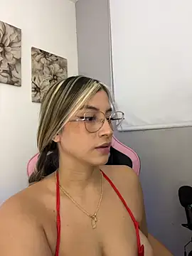 Issabela G1 online show from April 2026 02:53:01 AM