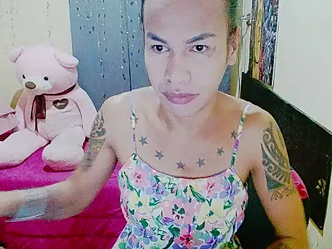 Snapshot of Indaypakay_ts chatting on November 2025 09:35:01 PM Indaypakay ts online show from November 2025 09:35:01 PM