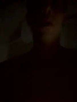 FrettedLodine online show from January 2026 01:42:01 AM