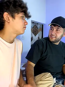 Snapshot of Valerio_22 chatting on December 2025 12:04:01 AM Valerio 22 online show from December 2025 12:04:01 AM