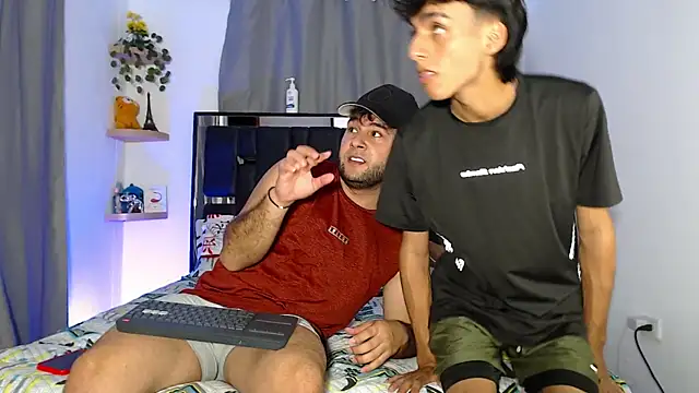 Snapshot of Valerio_22 chatting on March 2026 12:58:02 AM Valerio 22 online show from March 2026 12:58:02 AM