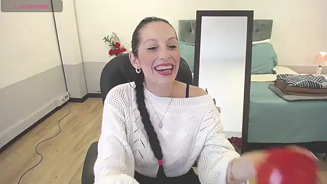 Snapshot of Nami_sunny chatting on February 2025 09:49:02 PM Nami sunny online show from February 2025 09:49:02 PM