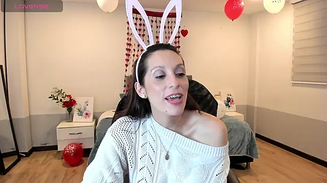 Snapshot of Nami_sunny chatting on February 2025 06:32:02 AM Nami sunny online show from February 2025 06:32:02 AM