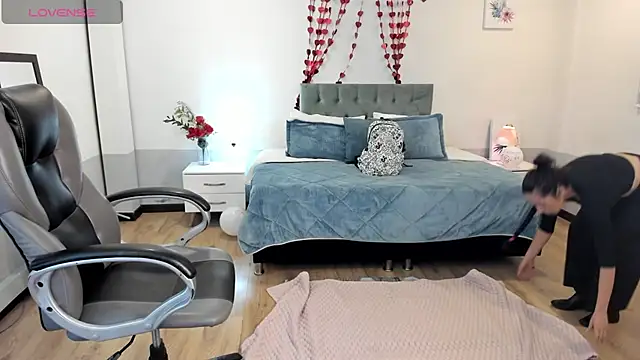 Snapshot of Nami_sunny chatting on February 2025 05:44:02 AM Nami sunny online show from February 2025 05:44:02 AM