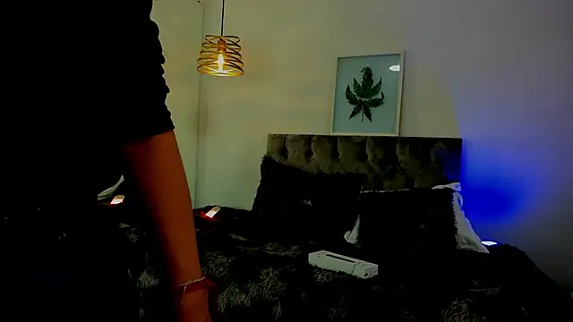 Snapshot of Nami_sunny chatting on September 2025 06:53:01 PM Nami sunny online show from September 2025 06:53:01 PM