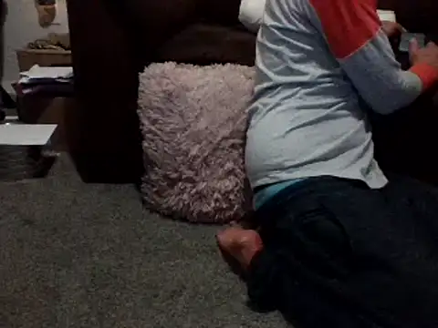 Snapshot of Curved4Pleasure chatting on February 2025 05:37:02 AM Curved4Pleasure online show from February 2025 05:37:02 AM