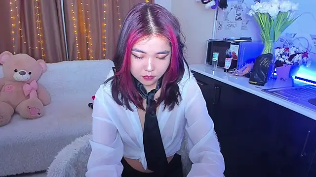 Dollyaa online show from March 2025 01:47:02 AM