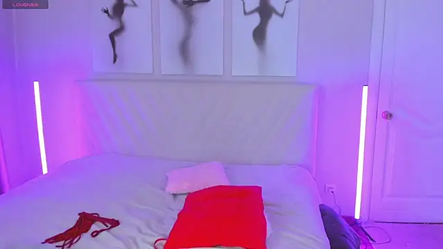 Snapshot of LikaKlint chatting on January 2025 05:19:02 AM LikaKlint online show from January 2025 05:19:02 AM