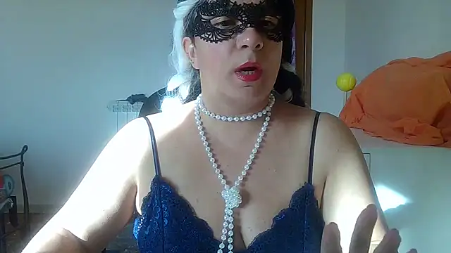 Ninalapiccolina online show from October 2025 01:51:01 PM