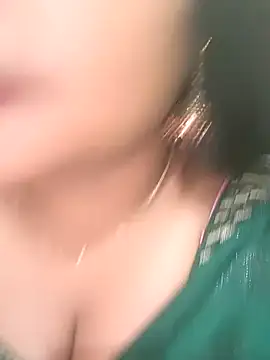 Snapshot of Ashwini_Gowda_91 chatting on December 2024 05:25:01 PM Ashwini Gowda 91 online show from December 2024 05:25:01 PM