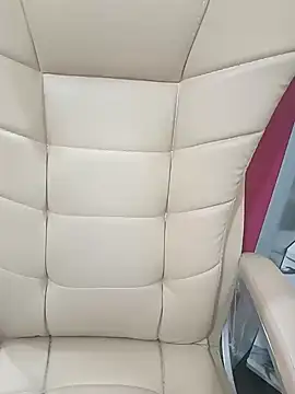 Snapshot of Ashwini_Gowda_91 chatting on December 2024 04:06:02 AM Ashwini Gowda 91 online show from December 2024 04:06:02 AM