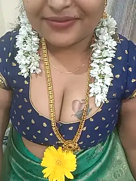 Snapshot of Ashwini_Gowda_91 chatting on January 2025 04:20:01 PM Ashwini Gowda 91 online show from January 2025 04:20:01 PM