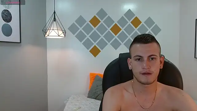 Snapshot of Cerokershelby chatting on February 2025 11:26:01 PM Cerokershelby online show from February 2025 11:26:01 PM