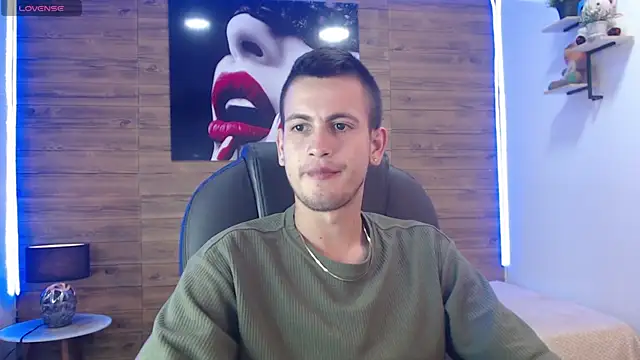 Snapshot of Cerokershelby chatting on February 2025 05:53:01 AM Cerokershelby online show from February 2025 05:53:01 AM