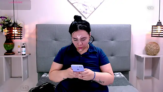 Snapshot of Cheelsea_ chatting on February 2025 03:54:02 AM Cheelsea  online show from February 2025 03:54:02 AM