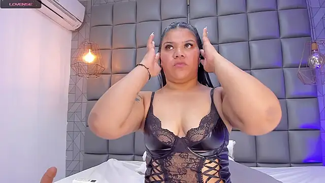 Snapshot of mile_uribe chatting on January 2025 07:18:01 AM mile uribe online show from January 2025 07:18:01 AM