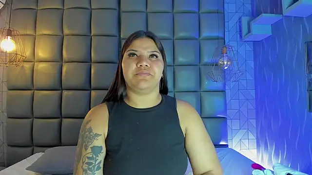 Snapshot of mile_uribe chatting on March 2025 02:18:02 AM mile uribe online show from March 2025 02:18:02 AM