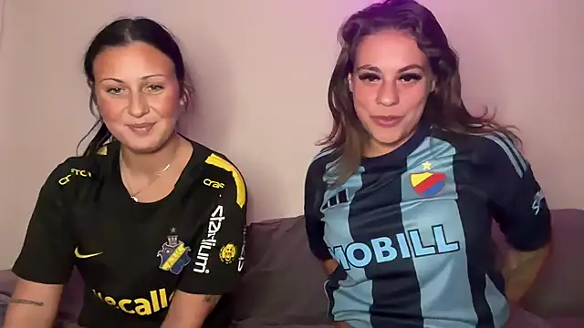 Dif-tjejen online show from September 2025 09:28:02 PM