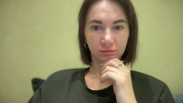 Snapshot of EvilDemon94 chatting on November 2025 05:19:01 AM EvilDemon94 online show from November 2025 05:19:01 AM