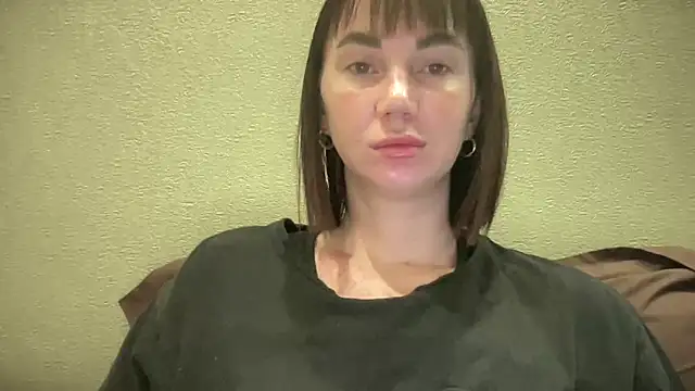 Snapshot of EvilDemon94 chatting on December 2025 09:40:02 AM EvilDemon94 online show from December 2025 09:40:02 AM