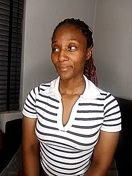 Snapshot of Lucy_Blacksilk chatting on March 2026 07:10:01 PM Lucy Blacksilk online show from March 2026 07:10:01 PM