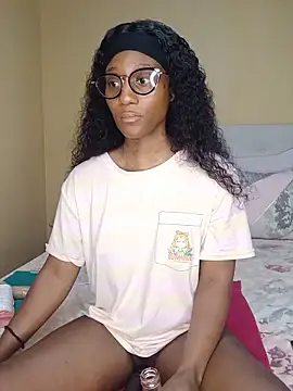 Snapshot of Lucy_Blacksilk chatting on June 2026 10:09:01 AM Lucy Blacksilk online show from June 2026 10:09:01 AM
