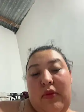 cutiepeach online show from October 2025 01:31:02 AM