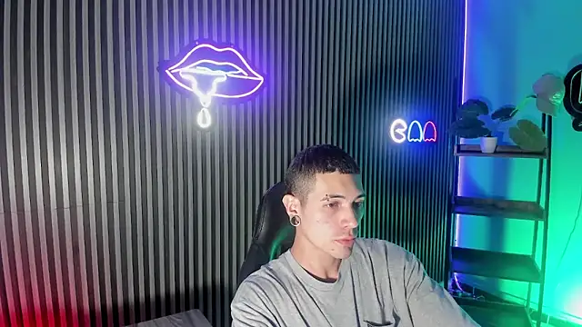 Snapshot of Jefer_rick_ chatting on December 2025 12:53:02 PM Jefer rick online show from December 2025 12:53:02 PM