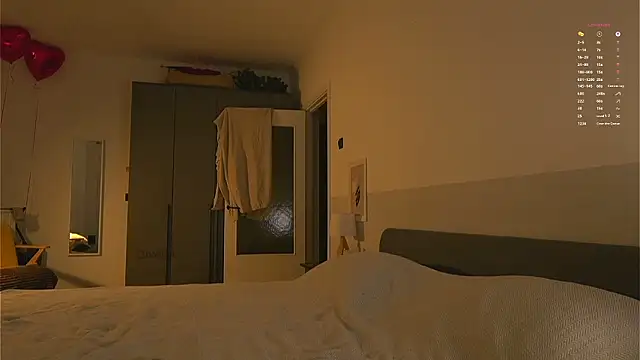 emmsee online show from February 2026 06:42:01 PM