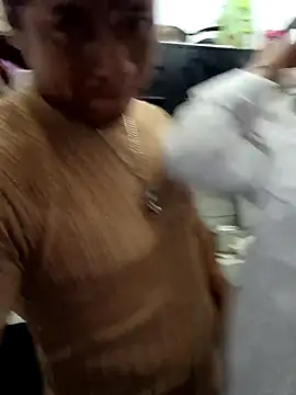 Snapshot of chicafresaxx chatting on December 2024 06:24:02 AM chicafresaxx online show from December 2024 06:24:02 AM