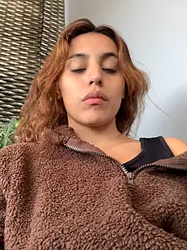 Katee Jones online show from December 2024 07:31:02 PM