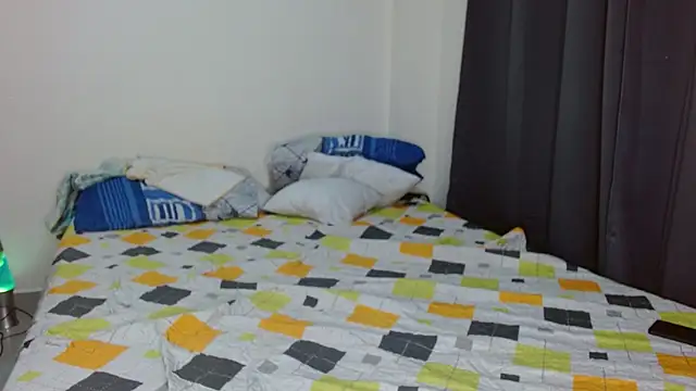 Snapshot of lianandnatasha chatting on March 2025 09:11:02 PM lianandnatasha online show from March 2025 09:11:02 PM