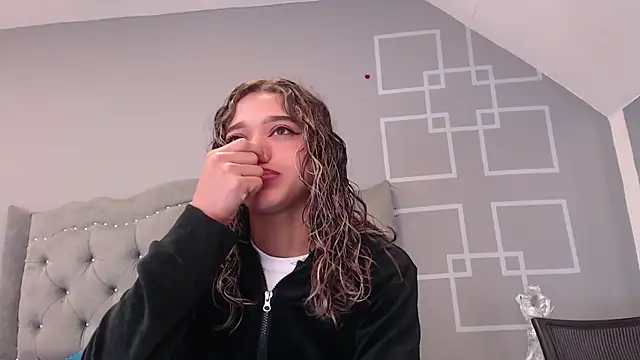 BritneyCollins online show from February 2025 11:22:02 AM