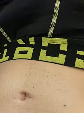 leandre smile online show from February 2025 02:20:01 PM