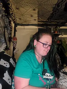 Snapshot of Bunny_Cummings chatting on December 2025 12:06:01 AM Bunny Cummings online show from December 2025 12:06:01 AM