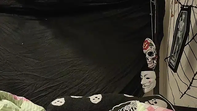 Bunny Cummings online show from March 2026 11:41:01 PM