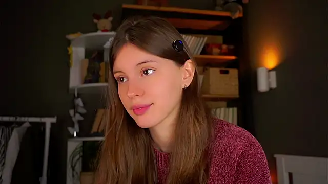 Snapshot of DarylBarks chatting on December 2025 01:44:02 AM DarylBarks online show from December 2025 01:44:02 AM