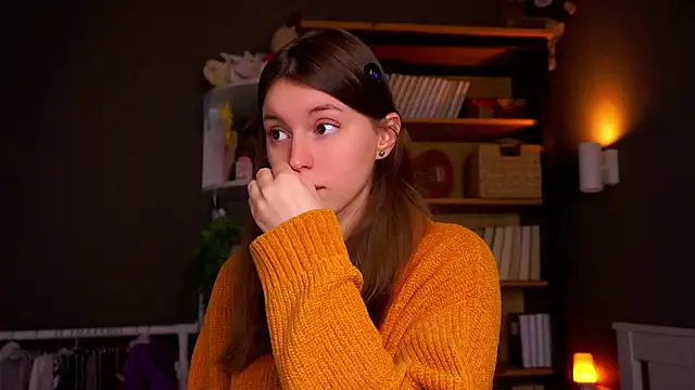 Snapshot of DarylBarks chatting on December 2025 01:10:01 AM DarylBarks online show from December 2025 01:10:01 AM