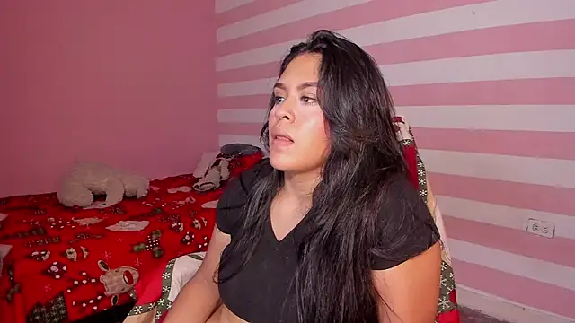 Loveequinn online show from December 2024 12:20:01 AM