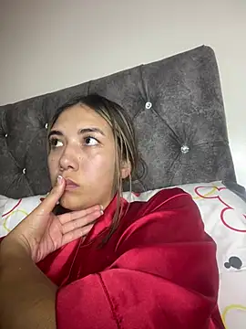 Snapshot of Iris_lee chatting on March 2025 10:15:01 PM Iris lee online show from March 2025 10:15:01 PM