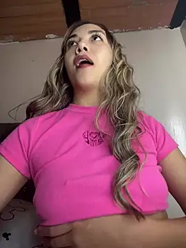 Snapshot of Iris_lee chatting on March 2025 04:34:02 PM Iris lee online show from March 2025 04:34:02 PM