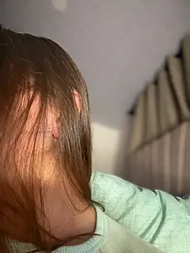 Iris lee online show from February 2026 05:04:01 AM