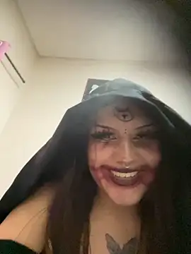 Snapshot of belletotosa chatting on October 2025 09:48:02 PM belletotosa online show from October 2025 09:48:02 PM