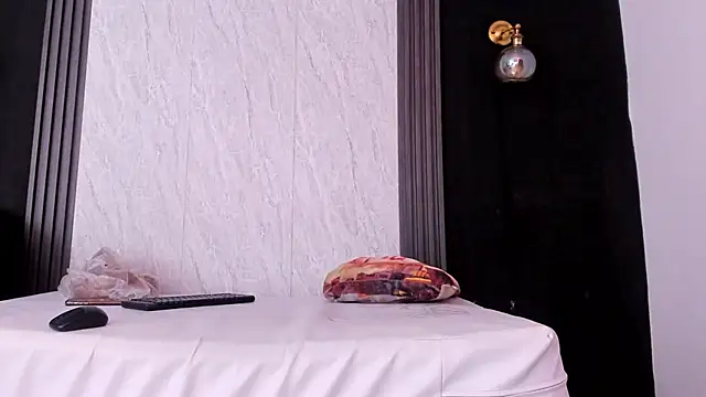 YummyDuooo online show from March 2026 11:06:01 AM