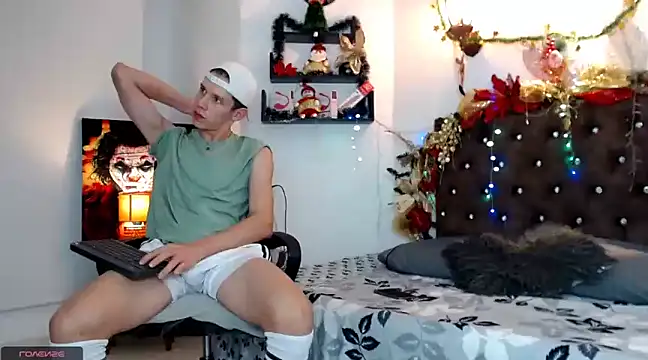 flowers18 online show from December 2024 12:14:02 AM